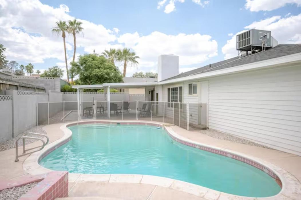 Pool 4 Bedroom 2 Bath Close To Strip Las Vegas Zewnętrze zdjęcie